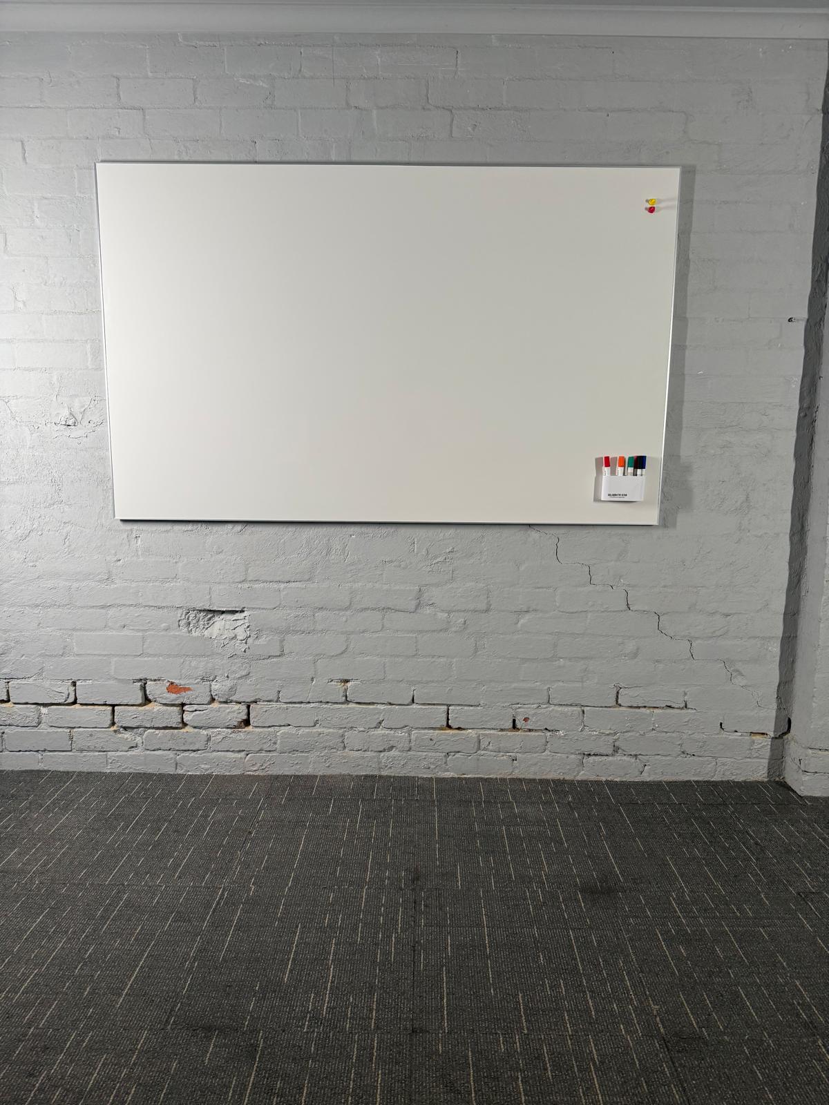 Slimline e3 Porcelain Steel Premium Magnetic Whiteboard